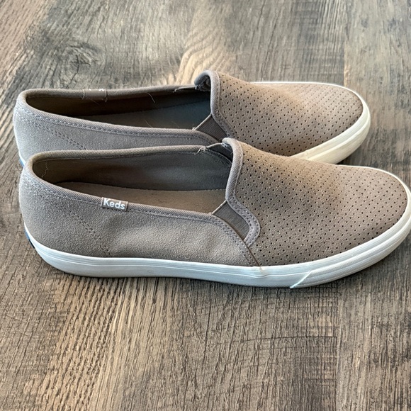 Keds Slip Ons - Picture 2 of 3